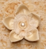 Bobbie's Boutique 'Floating Wishes' Handmade Brooch