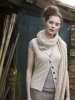 Izzy Lane Wensleydale 'Daisy Scarf' (Stone)